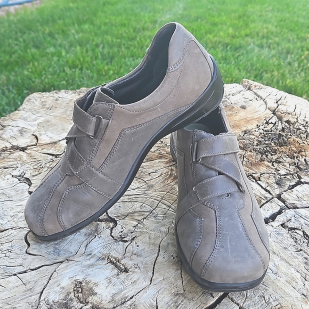 Ara Leather Oxford Style Walking Shoes